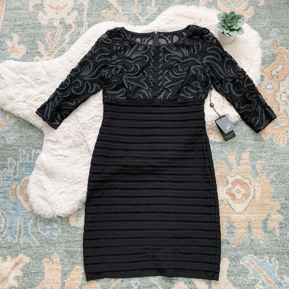 NWT Adrianna Papell Black Formal Lace Sheath Dress- Size 6